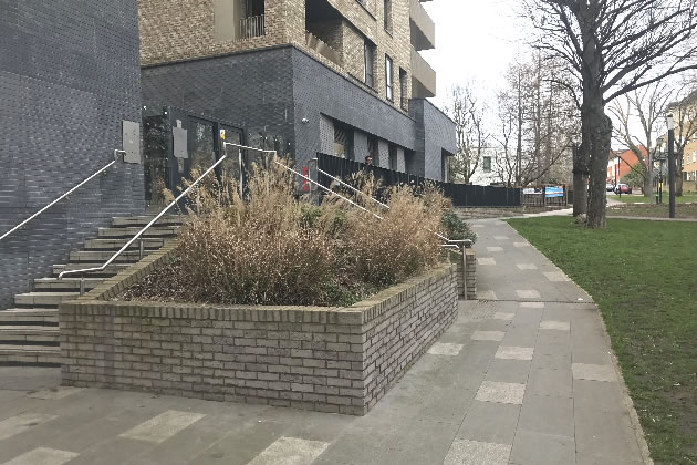 Residents claim communal areas at Acton Gardens are poorly maintained 