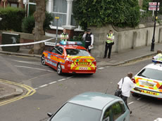 Police in Avenue Road