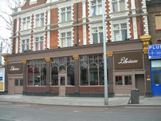 Exterior of the Libertaire, Acton High St